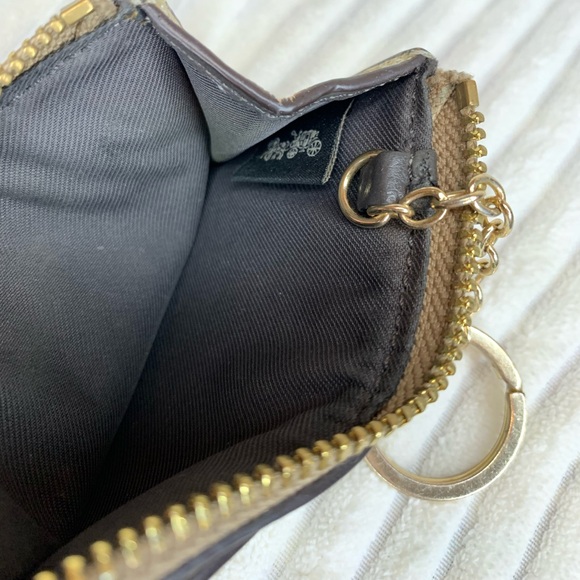 Coach EUC Card/ID Holder/Keychain Wallet • Gold - Picture 9 of 9